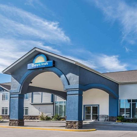 Days Inn By Wyndham Great Falls Exterior photo