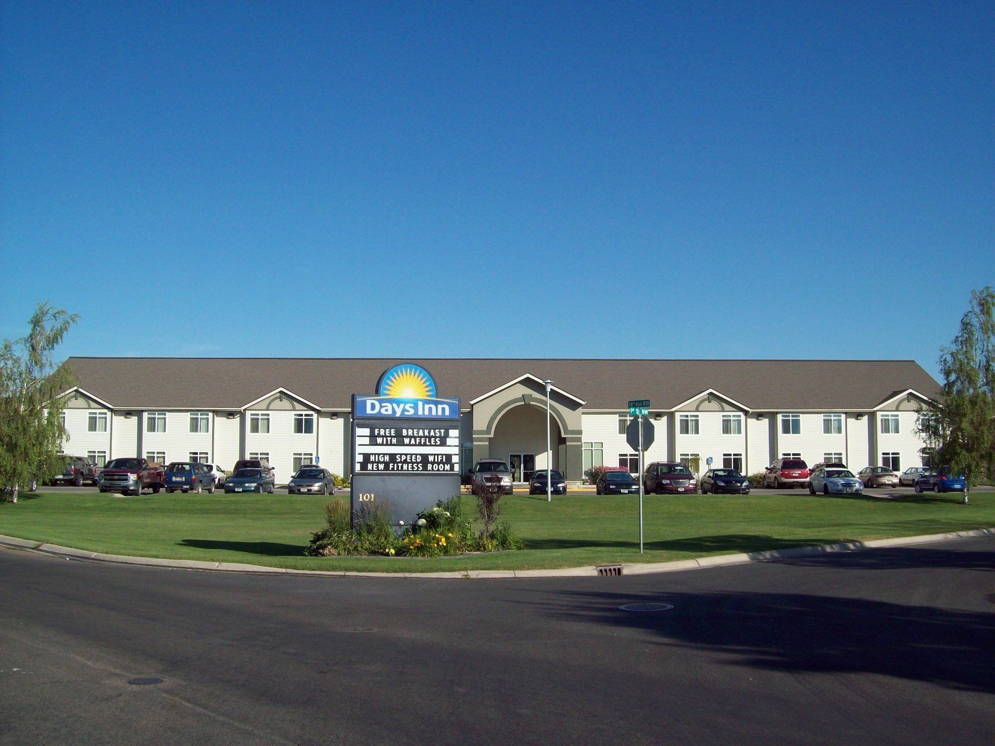 Days Inn By Wyndham Great Falls Exterior photo